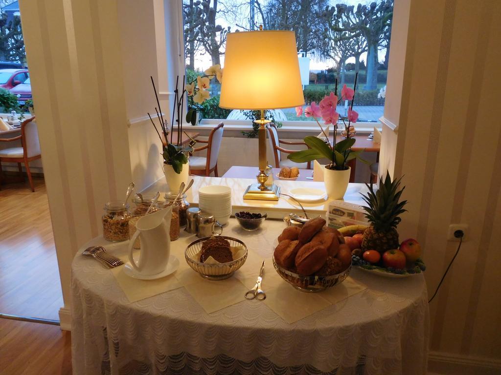 Hotel Sonnenklause 吕贝克 外观 照片